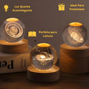 Luminária LED de Mesa – Bola de Cristal com Design Planeta, Lua e Galáxia