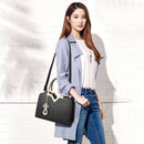 Bolsa Feminina Stella – Modelo de Ombro e Transversal com Design Sofisticado